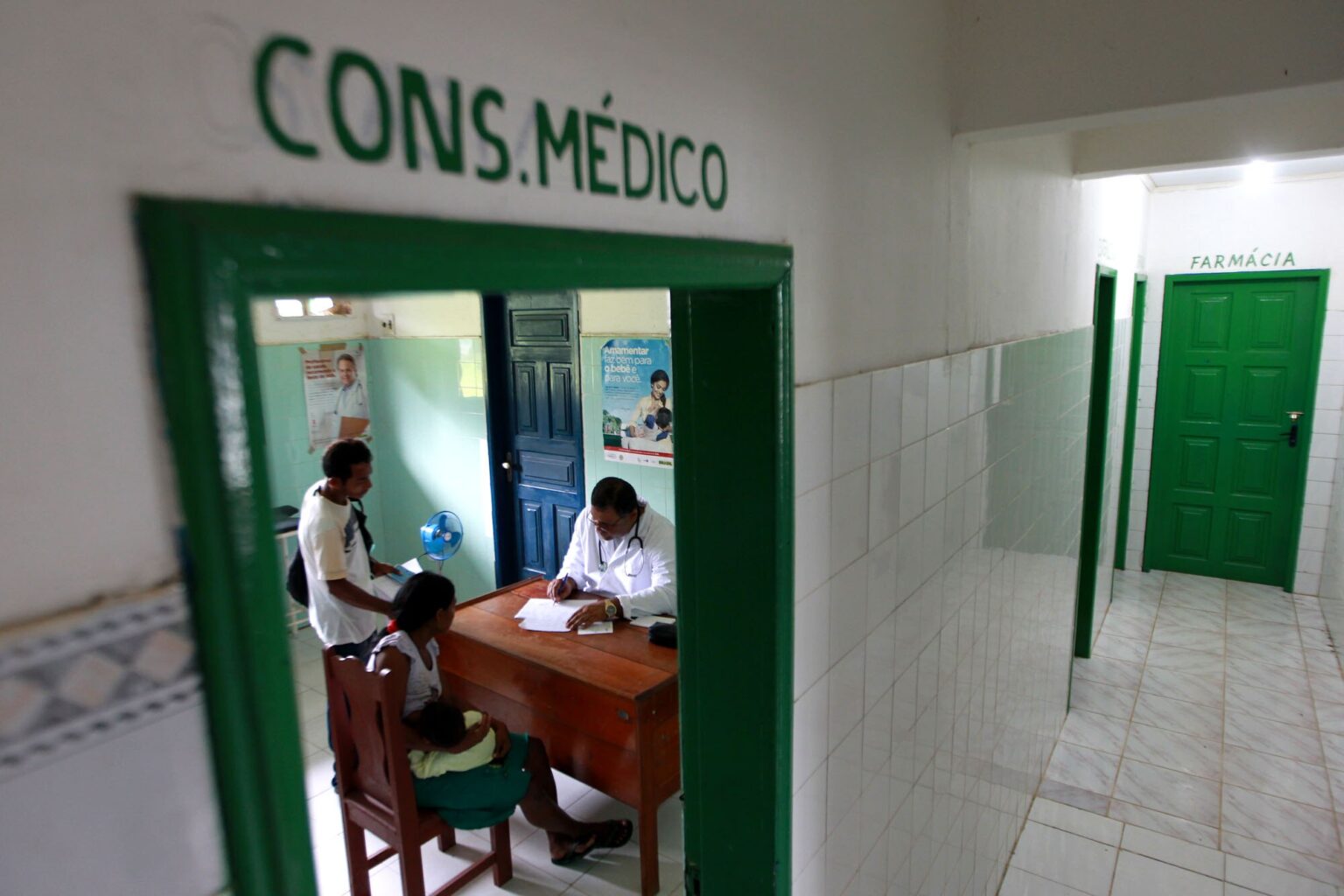 Muros em Manicoré custam quase R$ 800 mil aos cofres públicos